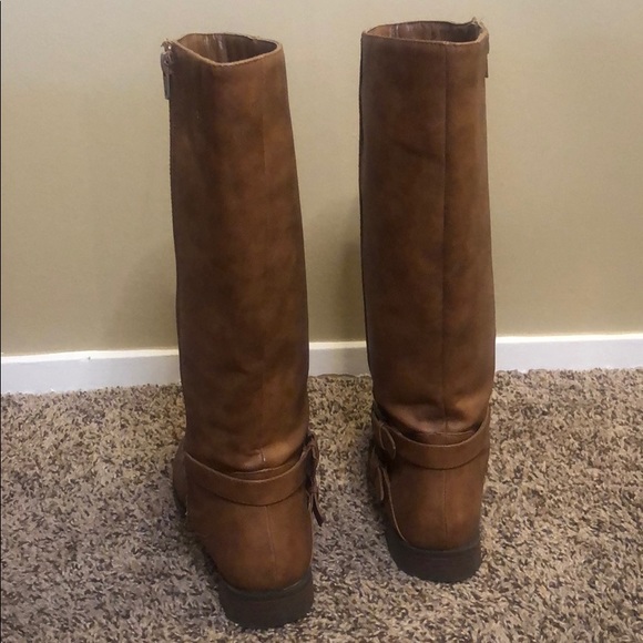 Brown Riding Boots - Picture 5 of 6